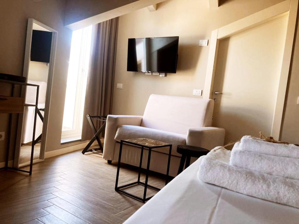 Gatto Bianco Rooms 42 Bergamo Eksteriør bilde