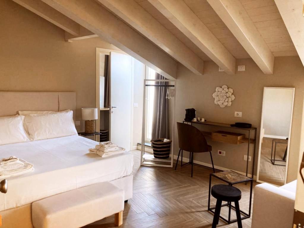 Gatto Bianco Rooms 42 Bergamo Eksteriør bilde